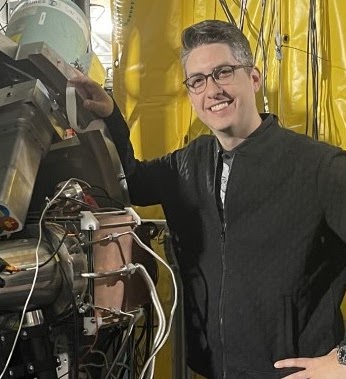 Tyler Wheeler by the GADGET II TPC detector at FRIB